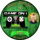 Tortenaufleger Fototorte Tortenbild Kindergeburtstag Game On Gamer GO01 (Zuckerpapier) Rund 14 cm Ø mit Foto