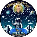 Tortenaufleger Fototorte Tortenbild Geburtstag Astronaut Mond Rakete Sterne Weltraum WR04 (Zuckerpapier)